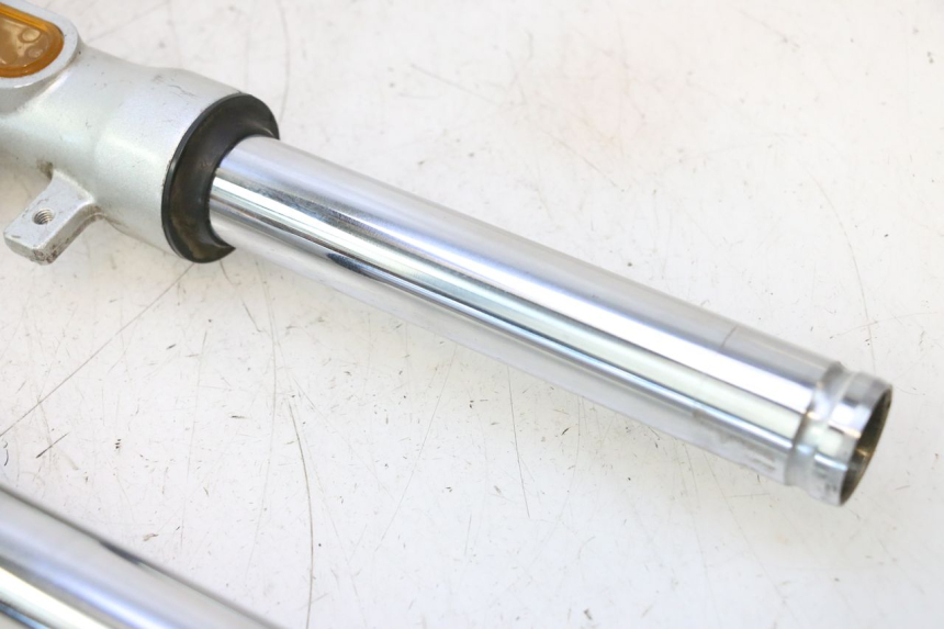 photo de FORKS LEG KYMCO LIKE 4T 50 (2019 - 2025) - Additional view of the item
