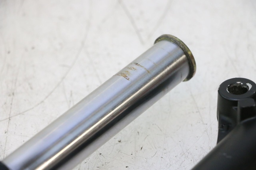 photo de FORKS LEG JM MOTORS OLDIES 4T 50 (2020 - 2026) - Detailed visual inspection