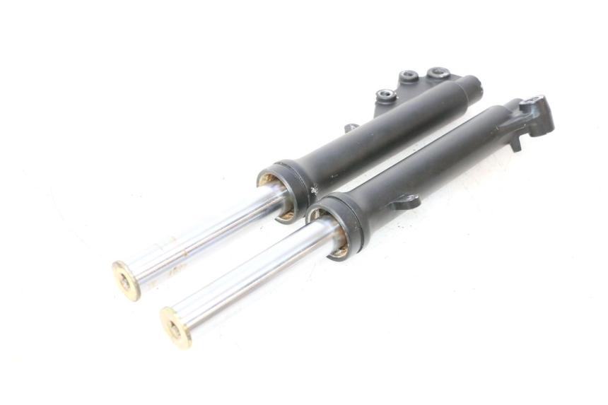 photo de FORKS LEG JM MOTORS OLDIES 4T 50 (2020 - 2026) - Technical close-up