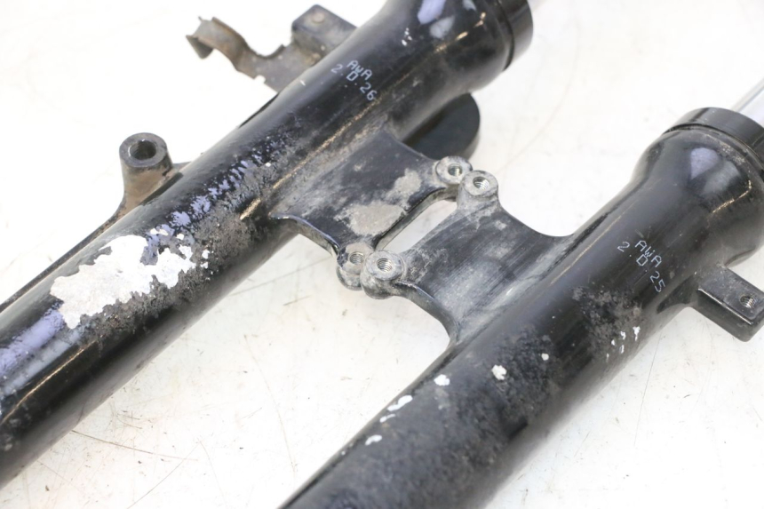 photo de FORK TUBE SYM ORBIT 2 4T 50 (2008 - 2017) - Alternative perspective