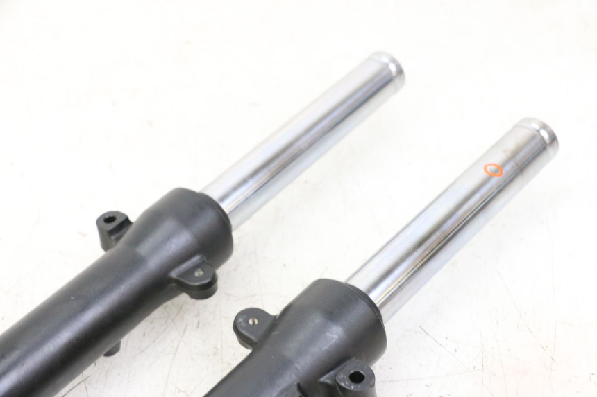 photo de FORKS LEG HONDA PCX (JF57/JF64) 125 (2014 - 2018) - Checked used part
