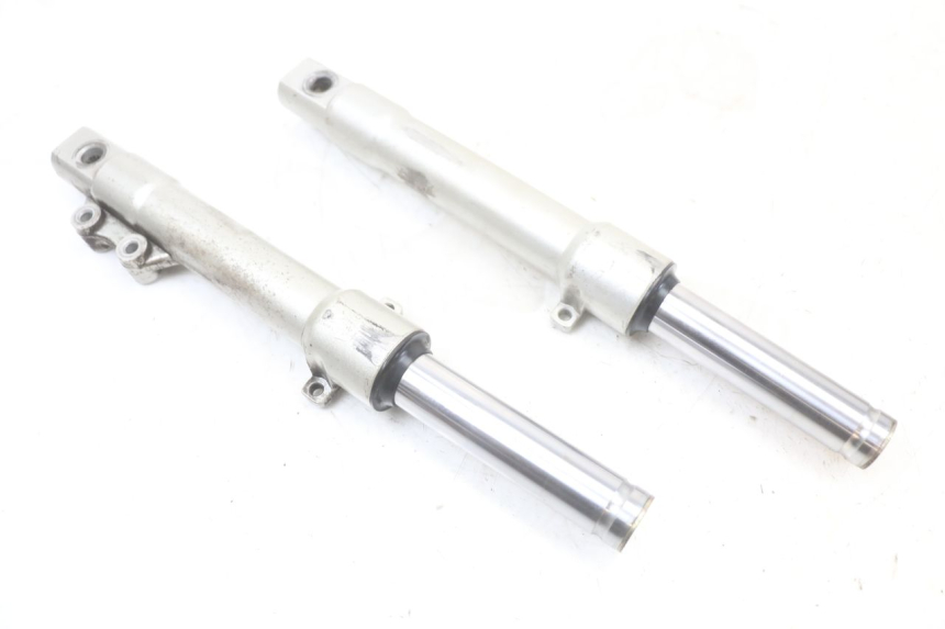 photo de FORKS LEG PEUGEOT DJANGO 125 (2014 - 2017) - Zoom on usage condition