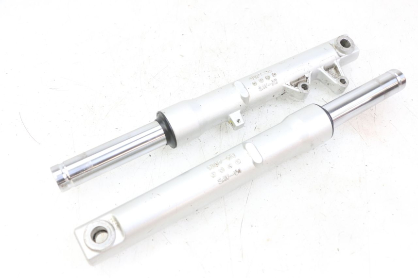 photo de FORKS LEG PIAGGIO LIBERTY IGET 4T 50 (2021 - 2025) - Technical close-up