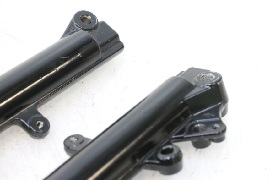 photo de FORKS LEG JM MOTORS R-MAX TECH 50 (2024 - 2026) - Component zoom