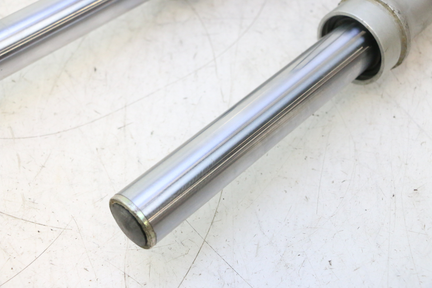 photo de FORKS LEG YIYING RETRO 125 (2008 - 2018) - Zoom on usage condition