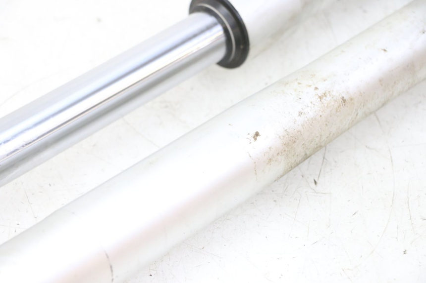 photo de FORK TUBE APOLLO RFZ 150 - Supplementary product photo