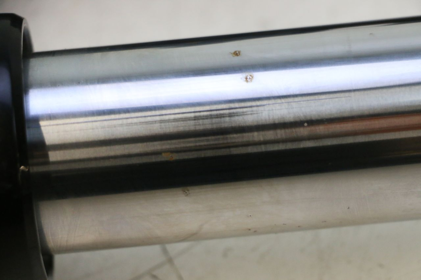 photo de FORKS LEG HARLEY DAVIDSON ROAD GLIDE FLTRXSE 1920 (2018 - 2022) - Additional view of the item