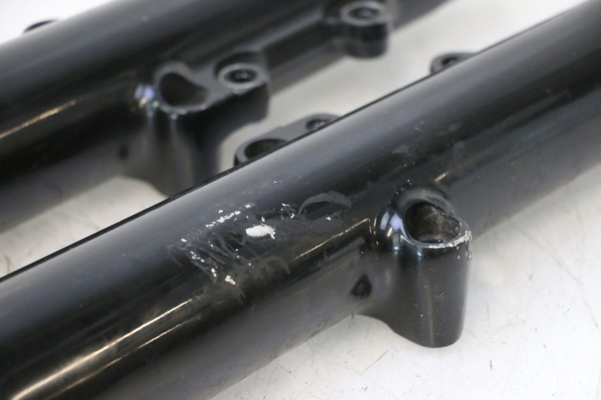 photo de FORKS LEG HARLEY DAVIDSON ROAD GLIDE FLTRXSE 1920 (2018 - 2022) - Component detail
