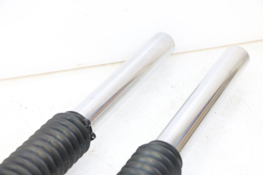 photo de FORKS LEG ROYAL ENFIELD SCRAM 411 (2022 - 2024) - Checked used part