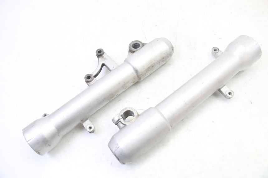 photo de FORKS LEG PEUGEOT SATELIS 250 (2006 - 2012) - Alternative perspective