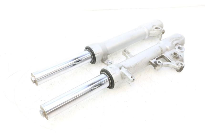 photo de FORKS LEG PEUGEOT SATELIS 125 (2013 - 2018) - Zoom on usage condition