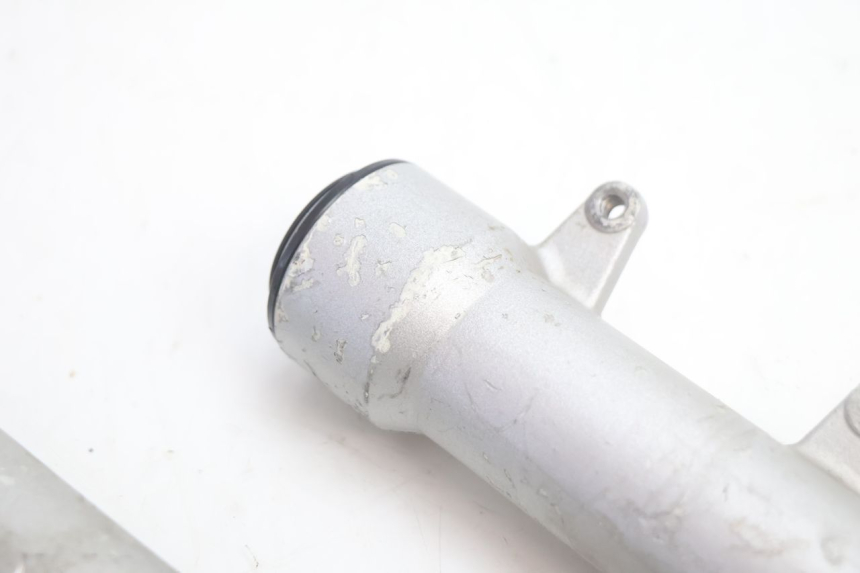 photo de FORKS LEG YAMAHA SLIDER 50 (1999 - 2004) - Technical close-up