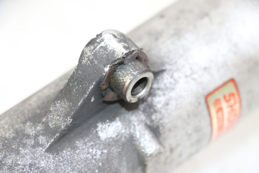 photo de FORKS LEG HONDA ST PAN EUROPEAN 1300 (2002 - 2013) - Alternative perspective