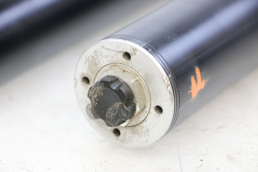 photo de FORKS LEG KTM SUPERENDURO R 950 (2005 - 2009) - Additional view of the item