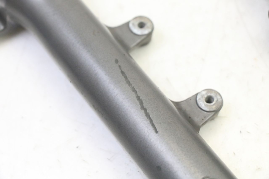 photo de FORK TUBE APRILIA SXR 50 (2021 - 2023) - Zoom on usage condition