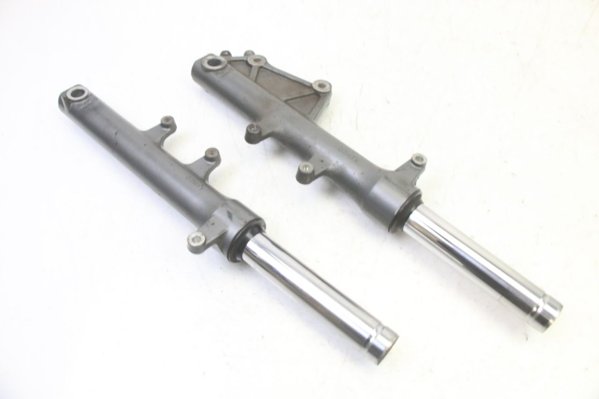 photo de FORK TUBE APRILIA SXR 50 (2021 - 2023) - Technical close-up