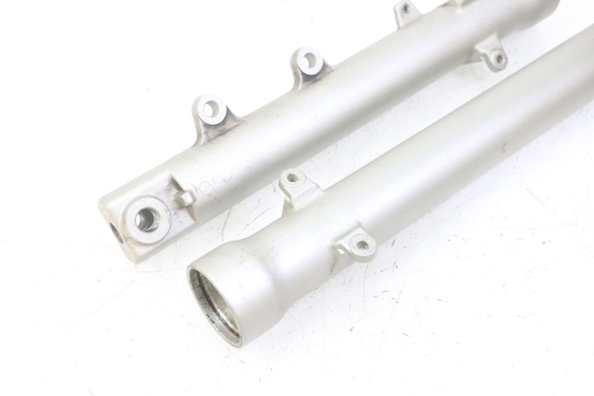 photo de FORKS LEG YAMAHA TDR DELTABOX 125 (1997 - 2003) - Component detail