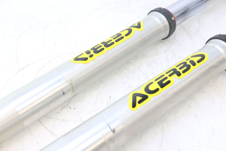photo de FORKS LEG HUSABERG TE 250 (2011 - 2014) - Alternative perspective