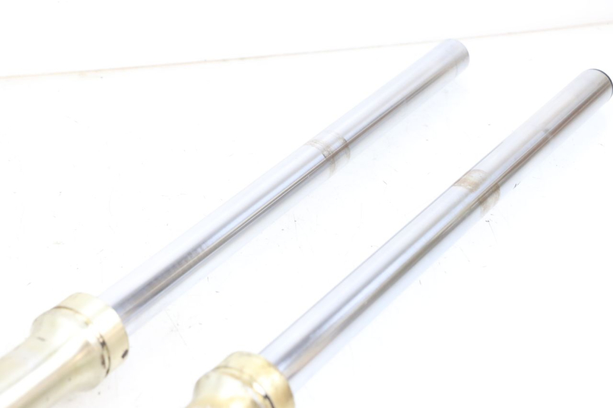 photo de FORKS LEG SUZUKI TS X 80 (1984 - 1988) - Surface and material condition