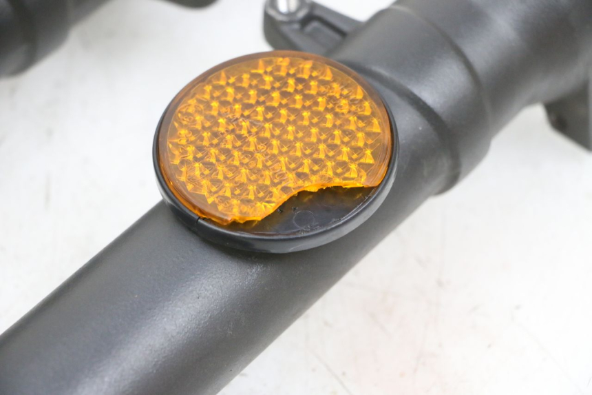 photo de FORKS LEG YAMAHA TZR 50 (2008 - 2016) - Surface and material condition