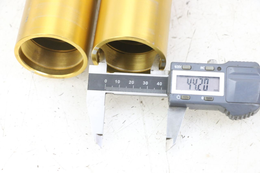 photo de FORKS LEG VENT DERAPAGE 50 (2018 - 2023) - Zoom on usage condition