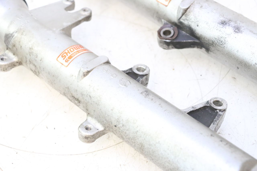 photo de FORKS LEG HONDA VFR FI RC46 800 (1998 - 2001) - Alternative angle
