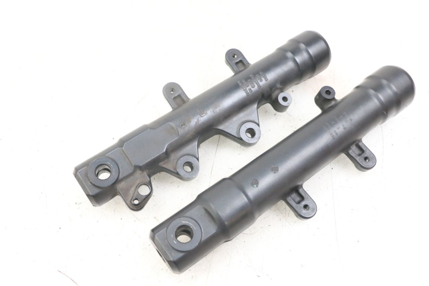 photo de FORK TUBE YAMAHA XMAX X-MAX ABS 125 (2017 - 2020) - Component detail