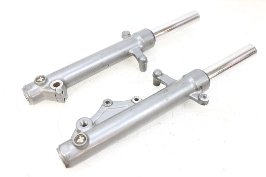 photo de FORK TUBE YAMAHA XMAX X-MAX 125 (2006 - 2009) - Main view