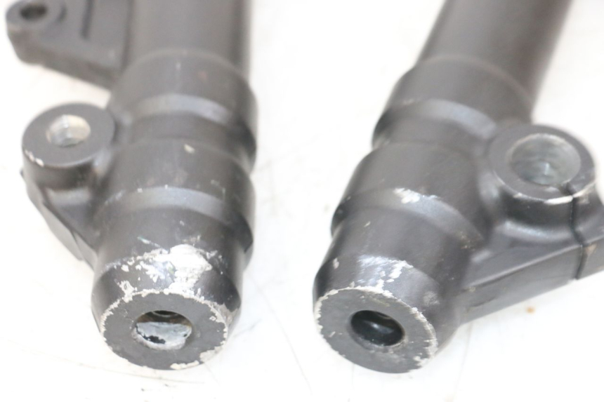 photo de FORKS LEG YAMAHA X-MAX XMAX 125 (2010 - 2013) - Component detail