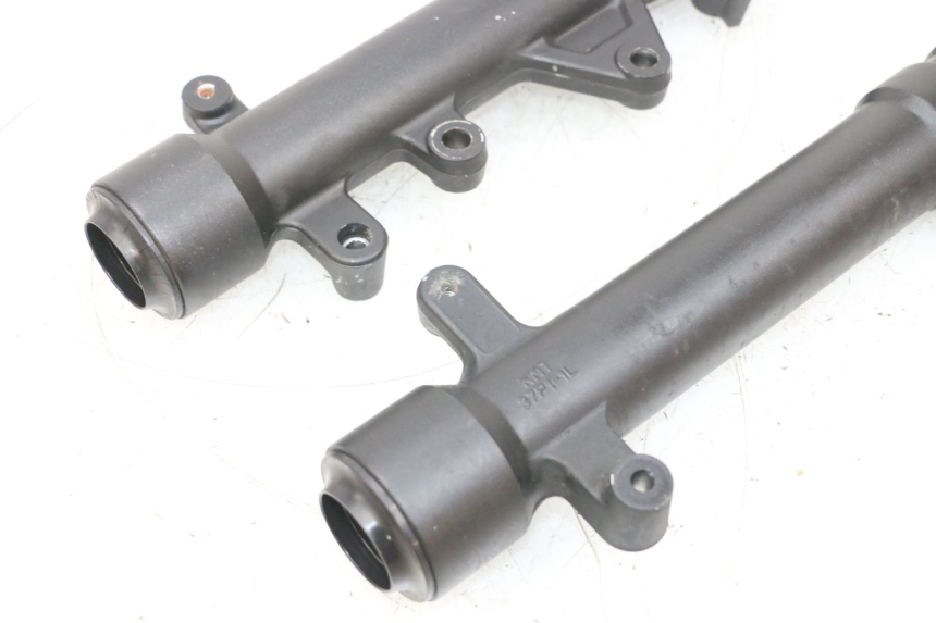 photo de FORKS LEG YAMAHA X-MAX XMAX 125 (2010 - 2013) - Product overview