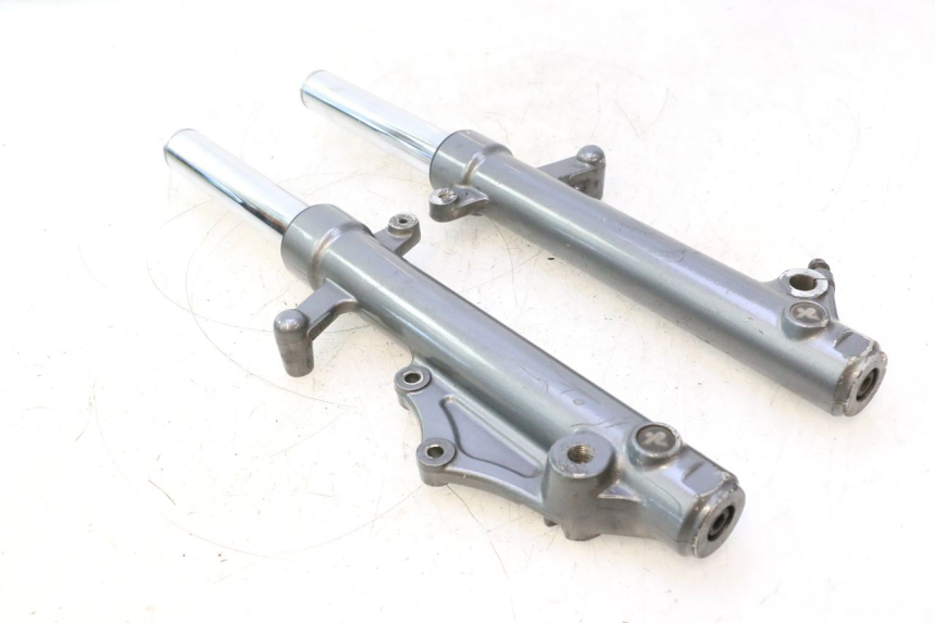 photo de FORK TUBE YAMAHA XMAX X-MAX 125 (2006 - 2009) - Alternative angle