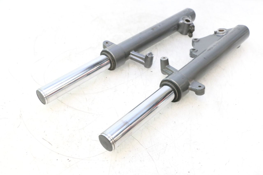 photo de FORK TUBE YAMAHA XMAX X-MAX 125 (2006 - 2009) - Markings and original references