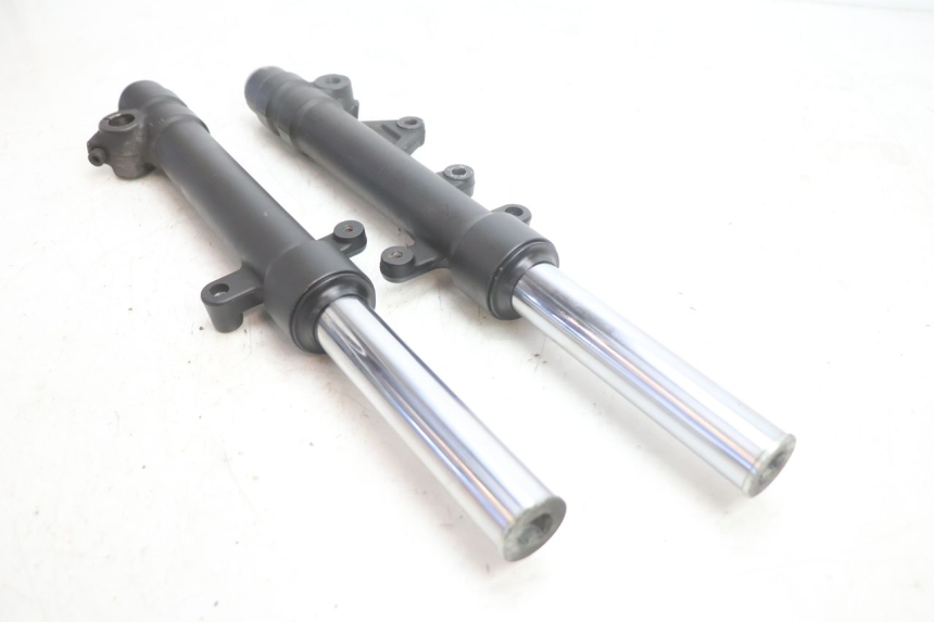 photo de FORKS LEG YAMAHA X-MAX XMAX 125 (2010 - 2013) - Additional view of the item