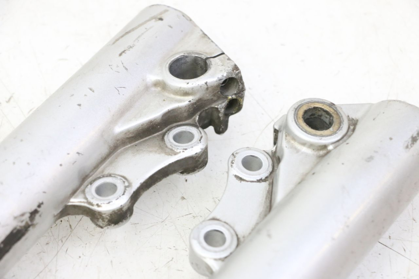 photo de FORKS LEG PIAGGIO X9 EVOLUTION 125 (2003 - 2007) - Surface and material condition