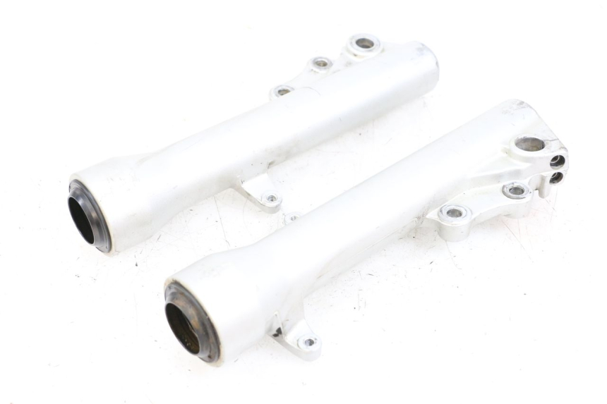 photo de FORKS LEG PIAGGIO X9 125 (2000 - 2003) - Fixing points details