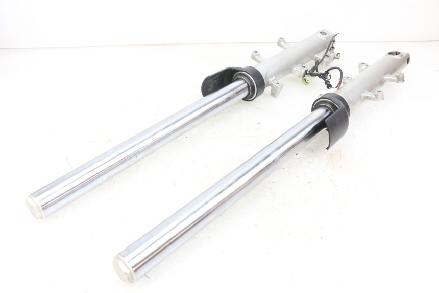 photo de FORKS LEG KYMCO XCITING 250 (2006 - 2009) - Additional view of the item