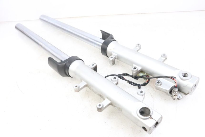 photo de FORKS LEG KYMCO XCITING 250 (2006 - 2009) - Surface and material condition