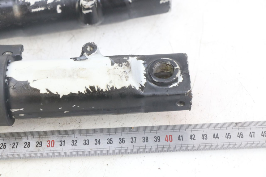 photo de FORK TUBE PEUGEOT XP6 50 (2006 - 2011) - Component detail