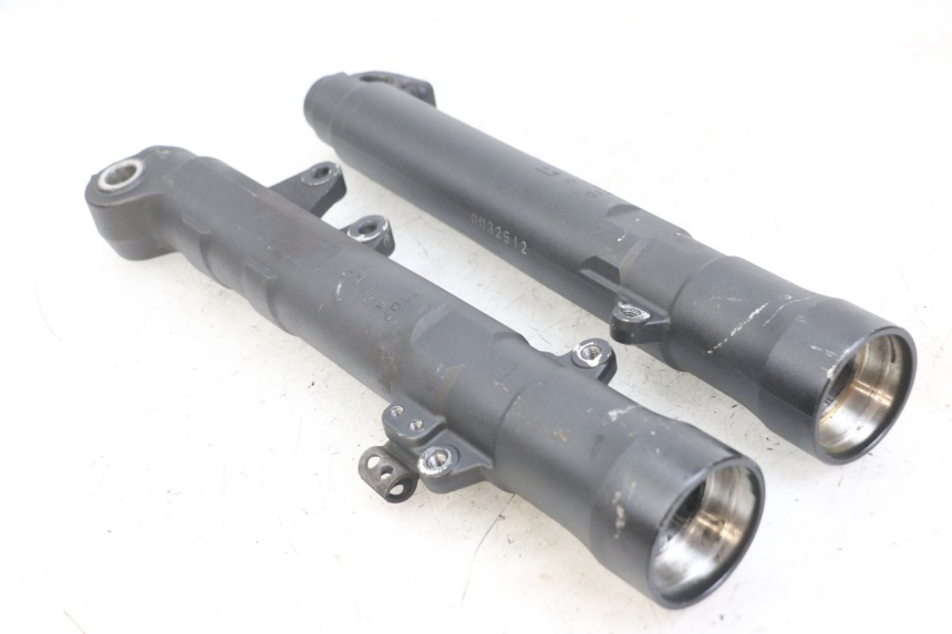 photo de FORK TUBE YAMAHA XT X 660 (2004 - 2016) - Zoom on usage condition