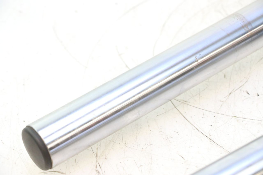 photo de FORKS LEG YAMAHA XV VIRAGO 535 (1988 - 2004) - Detailed visual inspection