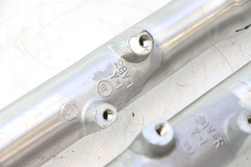 photo de FORKS LEG YAMAHA XV VIRAGO 535 (1988 - 2004) - Technical close-up