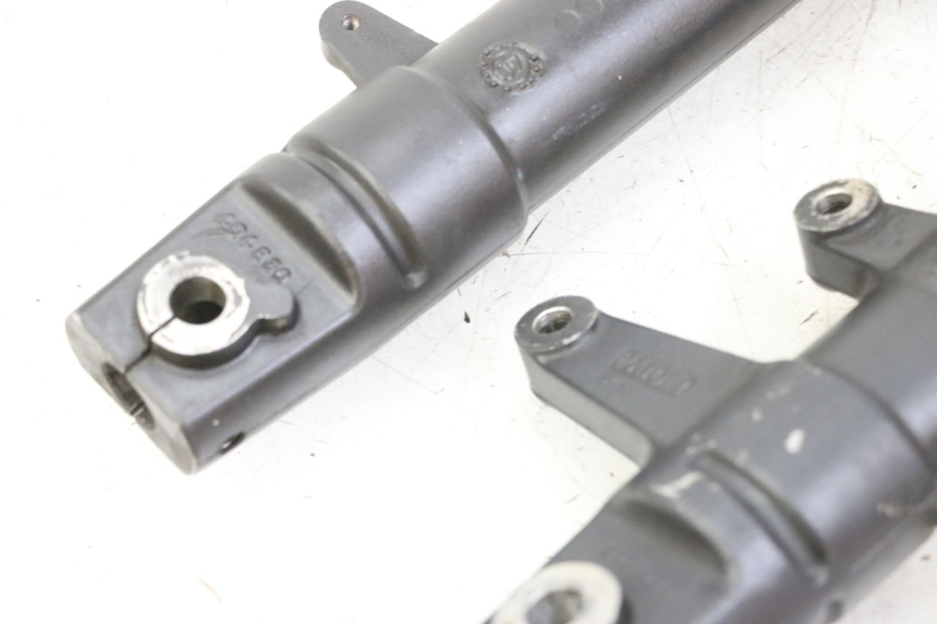 photo de FORKS LEG YAMAHA TZR 50 (2008 - 2016) - Alternative perspective