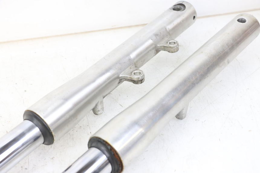 photo de FORKS LEG YAMAHA XVS DRAG STAR DRAGSTAR 650 (1997 - 2007) - Additional view of the item