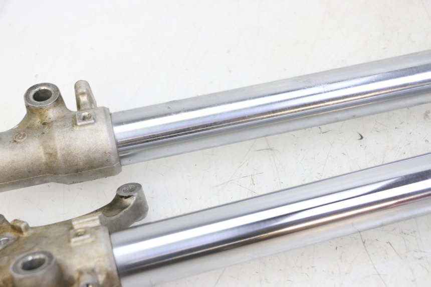 photo de Fork tube YAMAHA YZ 85 (2002 - 2018) - Additional view of the item