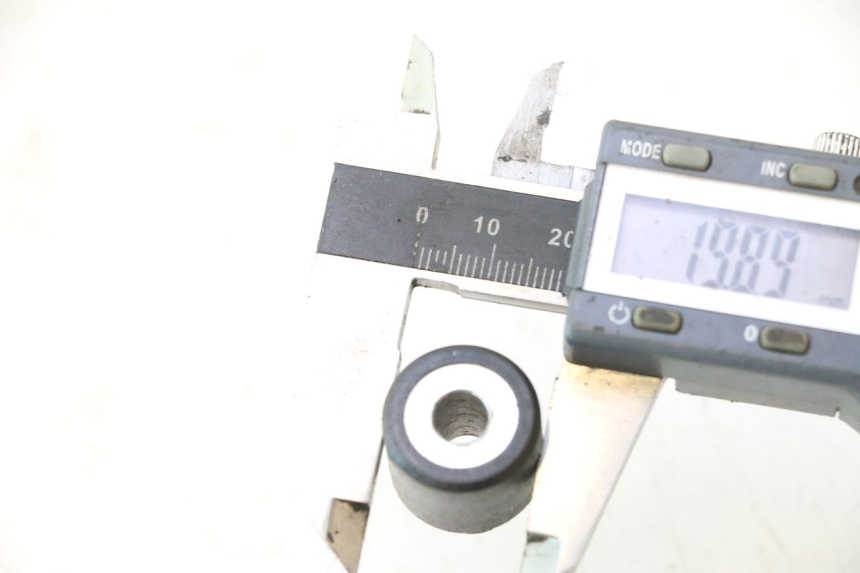 photo de VARIATOR ROLLERS PIAGGIO X9 AMALFI 180 (2000 - 2003) - Fixing points details