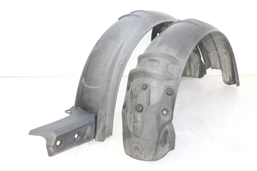 photo de REAR FENDER QUADRO 4 4D 350 (2015 - 2018) - Main view