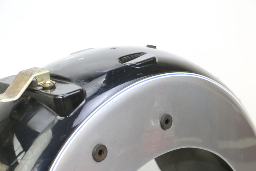 photo de Rear mudguard HYOSUNG GV AQUILA 125 (2000 - 2009) - Surface and material condition