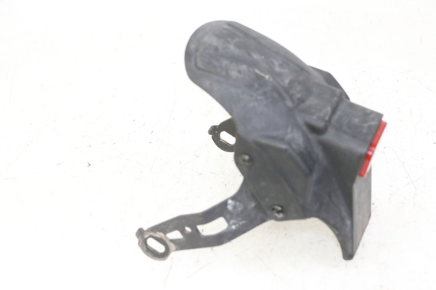 photo de REAR FENDER KUKIRIN G2 MASTER 1 - Fixing points details