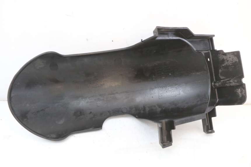 photo de REAR MUDGUARD PEUGEOT KISBEE 4T 50 (2018 - 2022) - Technical close-up