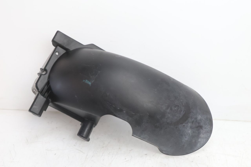 photo de REAR MUDGUARD PEUGEOT KISBEE 4T 50 (2010 - 2017) - Zoom on usage condition
